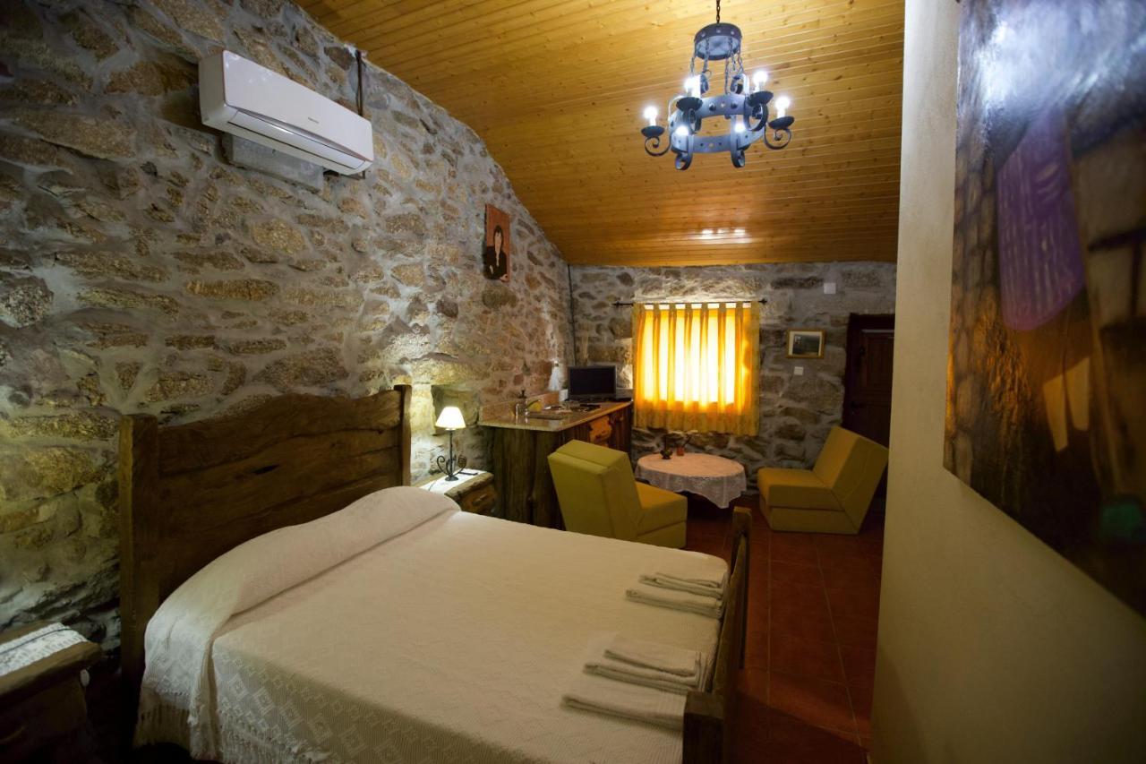 Aldeia Do Codecal Vendégház Codecal  Kültér fotó